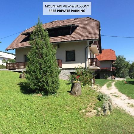 Hotel Tourist Farm Pacnik Resnik Esterno foto