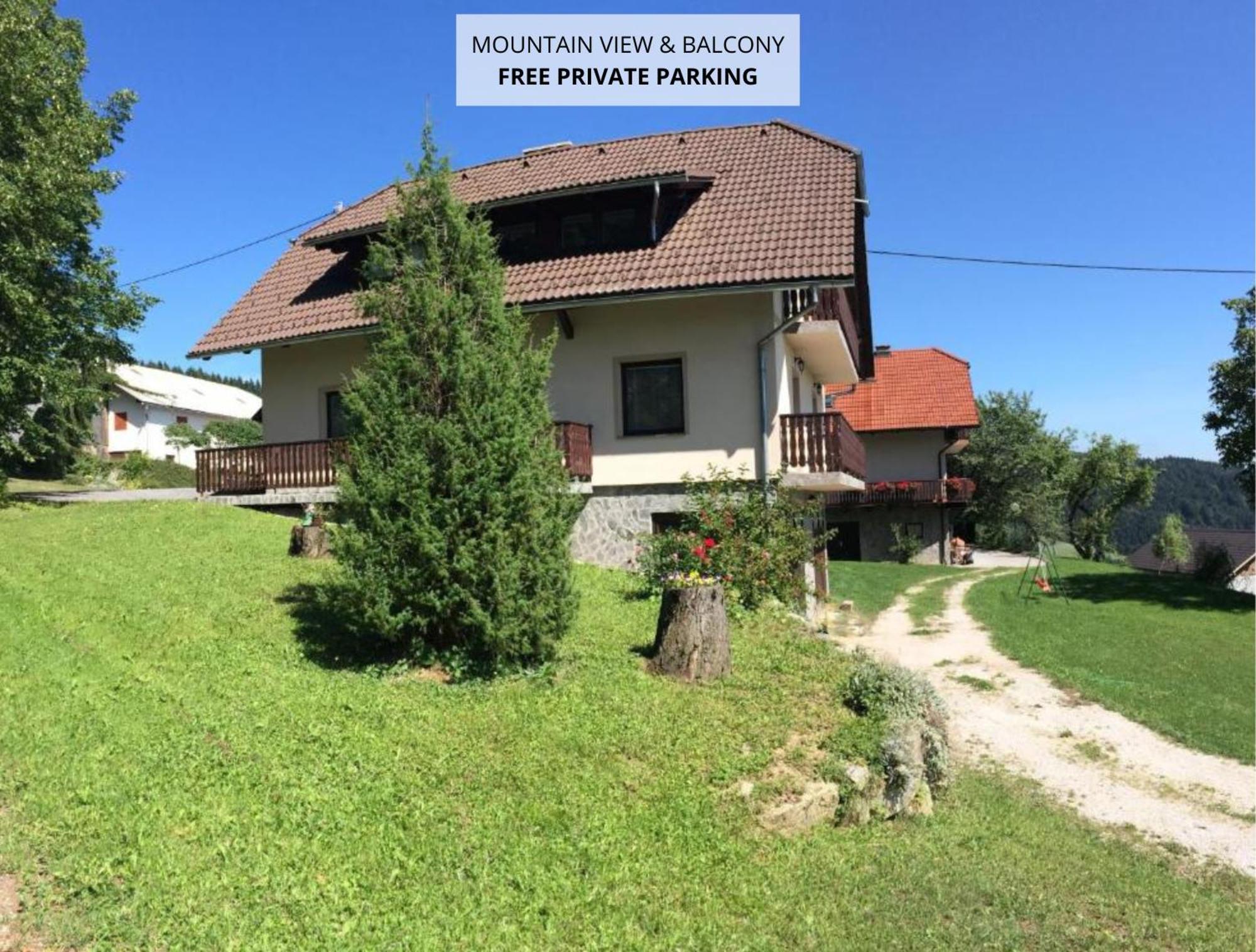 Hotel Tourist Farm Pacnik Resnik Esterno foto
