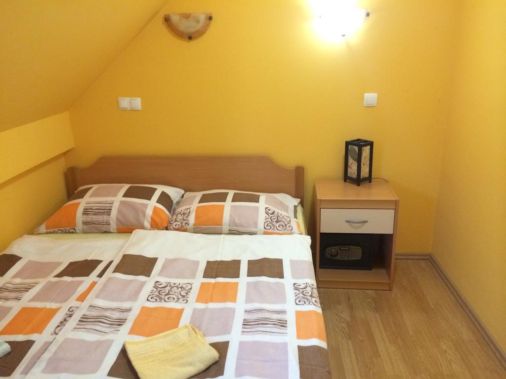 Hotel Tourist Farm Pacnik Resnik Esterno foto
