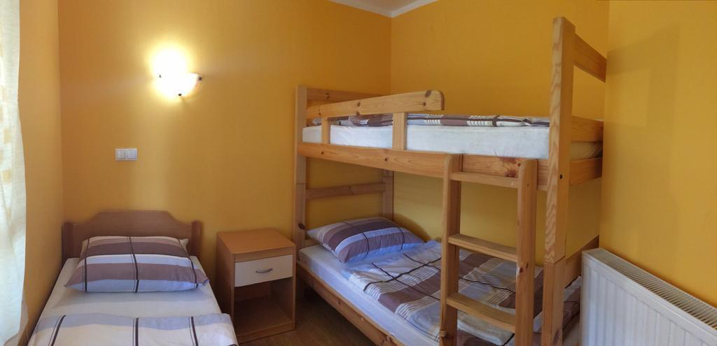 Hotel Tourist Farm Pacnik Resnik Esterno foto